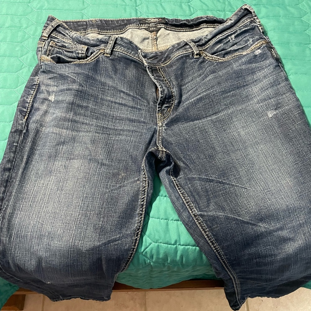 Plus Size Silver Cropped Jeans